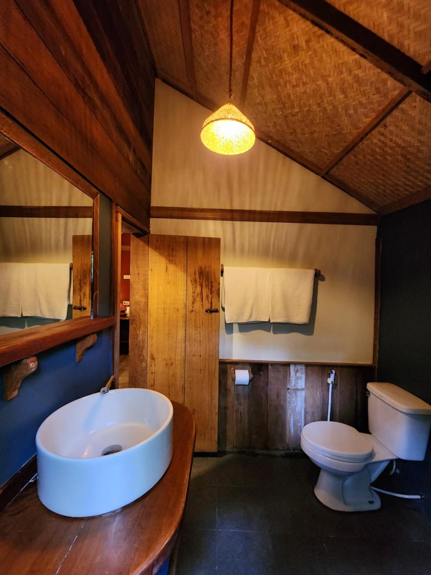 Castaway Beach Bungalows Srithanu Exterior foto