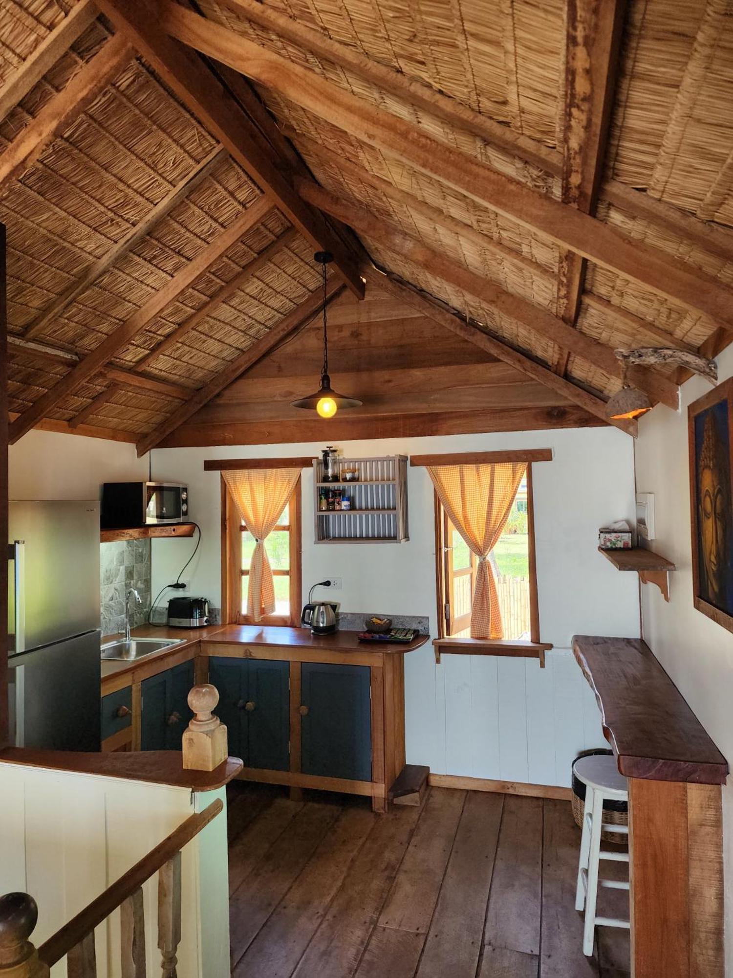 Castaway Beach Bungalows Srithanu Exterior foto